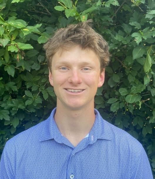 Moses Beers Intern Headshot