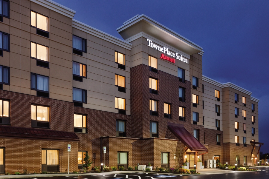 01_TownePlace Suites Harrisburg West Mechanicsburg - Exterior - 996609.jpg