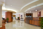 10_Lobby-15B.jpg